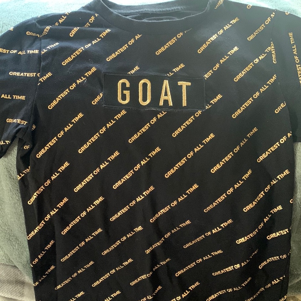 Goat t shirt , black and gold in perfect condition